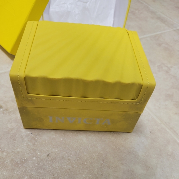 Invicta watch box - Picture 6 of 7